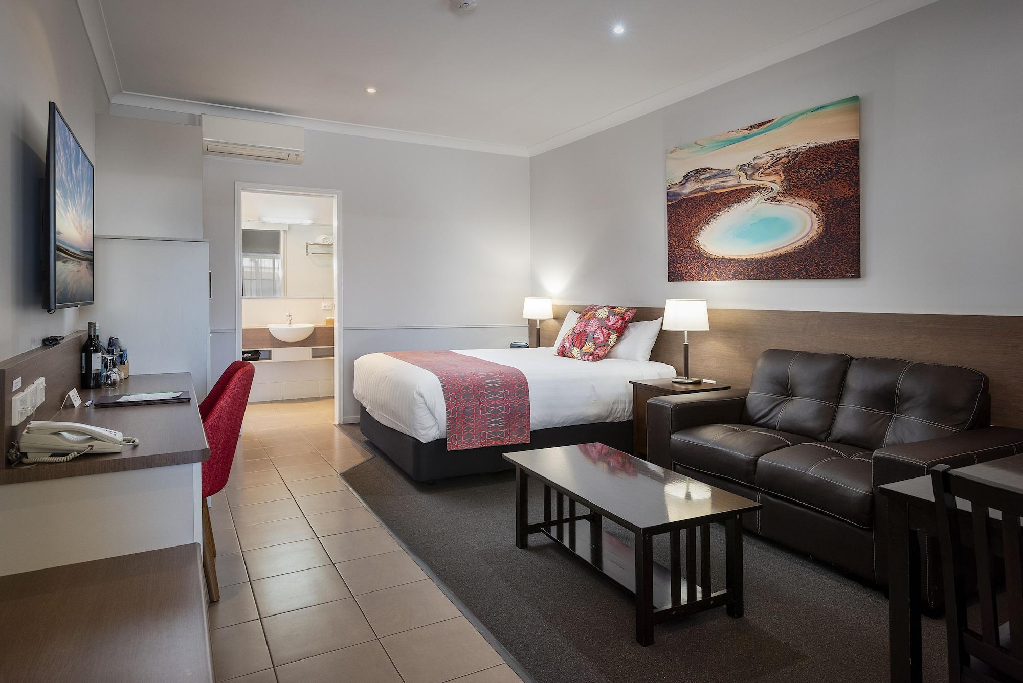 Roma Inland Motor Inn Екстер'єр фото